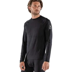 Bodyfit Crewneck Long Sleeve Base Layer