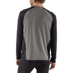 Bodyfit Crewneck Long Sleeve Base Layer