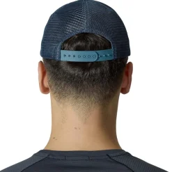 Dihedral Badge Cap