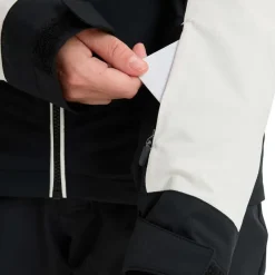Free Jet Block Women's Insulated Ski/Snowboard Jacket