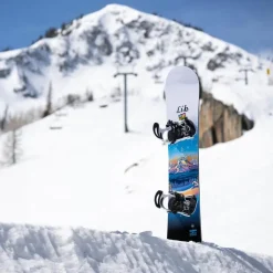 Glider Women's Freestyle/All Mountain Snowboard 2026