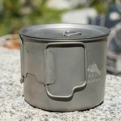 Light Titanium Pot Ultralight Camping Cookware 550ml