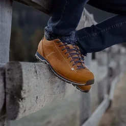 54 Low FG Evo Gore-Tex Men Walking Shoes