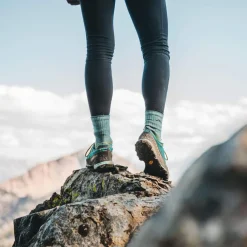 Mid Hiker Micro Crew Cushion Women's Hiking Socks