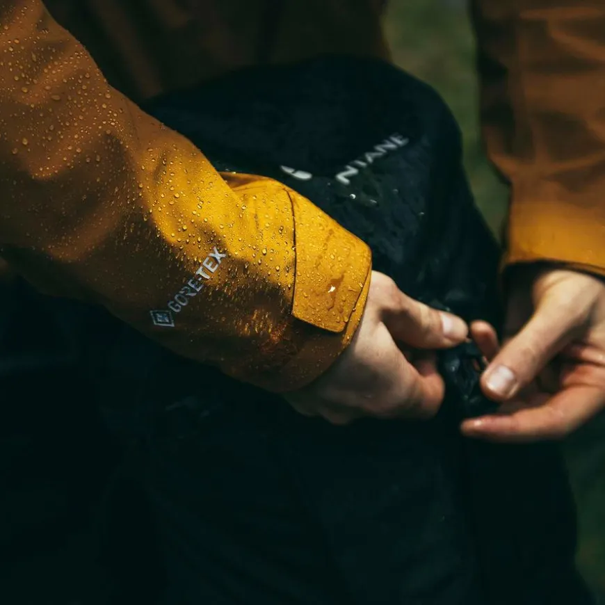 Phase Lite Gore-Tex Jacket