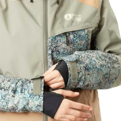 Picture Seen Women's Ski/Snowboard Jacket