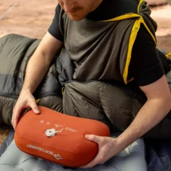 Reactor Lightweight Sleeping Bag Liner Regular