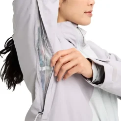 Reserve 2L Insulated Women's Ski/Snowboard Jacket