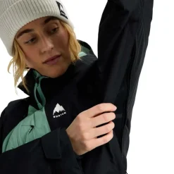 Reserve 2L Insulated Women's Ski/Snowboard Jacket
