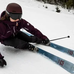 Secret 96 Women's Flat Skis 2024