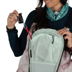 Sopris 32 Women's Ski/Snowboard Backpack