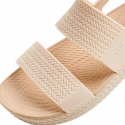 Water Vista Women's Water-Friendly Sandals