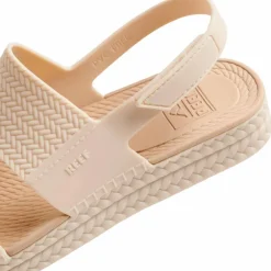 Water Vista Women's Water-Friendly Sandals