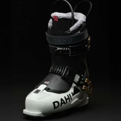 02X Women's Ski Boots 2026